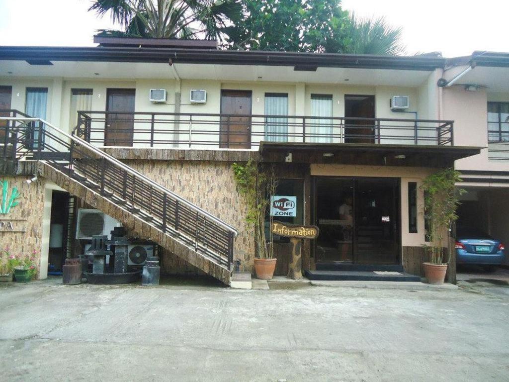 Quezon Premier Hotel לוסנה מראה חיצוני תמונה